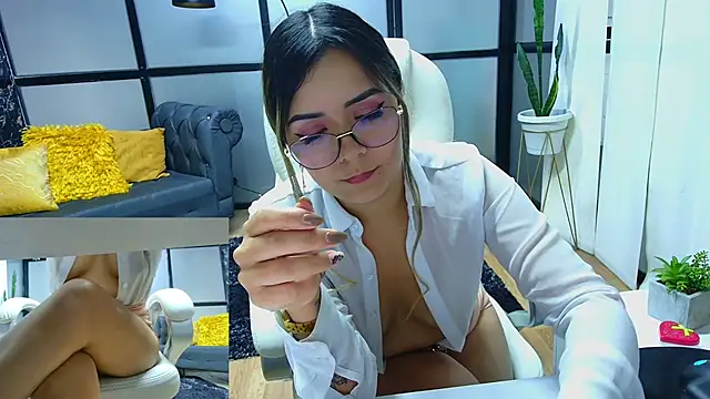 Snapshot of kata_james chatting on March 4, 2025, 5:45 pm kata james online show from March 4, 2025, 5:45 pm