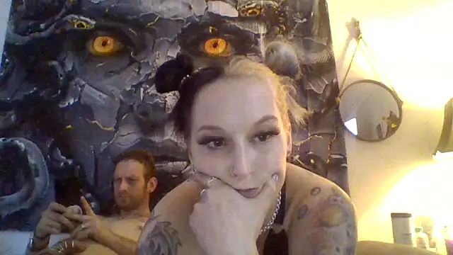 damselaintstressn online show from September 26, 2025, 7:37 am