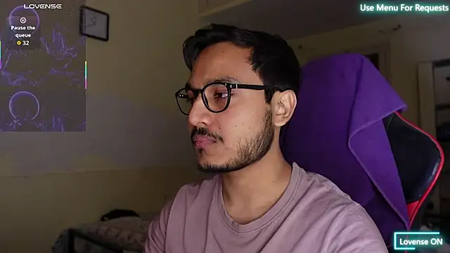 Snapshot of fuckkboy101 chatting on November 17, 2025, 4:55 pm fuckkboy101 online show from November 17, 2025, 4:55 pm