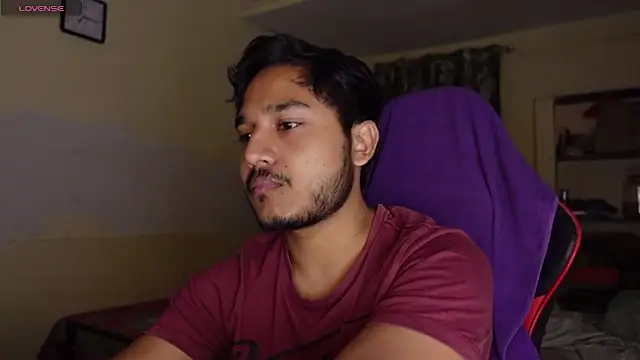 Snapshot of fuckkboy101 chatting on October 20, 2025, 1:33 pm fuckkboy101 online show from October 20, 2025, 1:33 pm