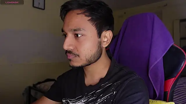 Snapshot of fuckkboy101 chatting on November 15, 2025, 11:47 am fuckkboy101 online show from November 15, 2025, 11:47 am