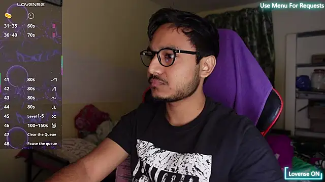 Snapshot of fuckkboy101 chatting on November 29, 2025, 4:40 pm fuckkboy101 online show from November 29, 2025, 4:40 pm