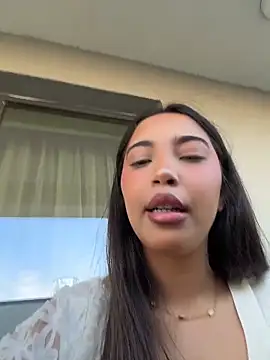 Snapshot of miaceleste chatting on May 7, 2026, 4:10 pm miaceleste online show from May 7, 2026, 4:10 pm