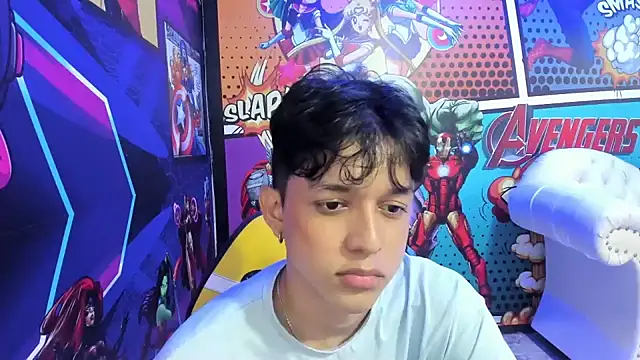 jisuscat online show from February 17, 2025, 10:05 pm