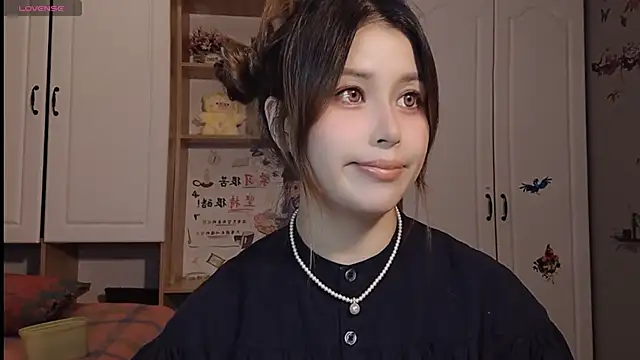 Lucky-xiuxiu online show from February 21, 2025, 1:11 am