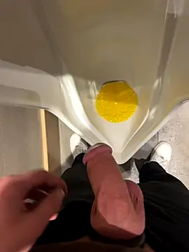 verici34 online show from December 3, 2025, 3:22 pm