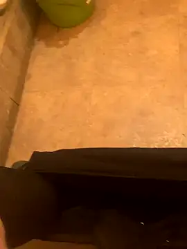 Snapshot of balint35 chatting on September 24, 2025, 5:58 am balint35 online show from September 24, 2025, 5:58 am