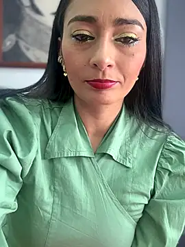 BELLA--26 online show from November 19, 2025, 2:39 pm