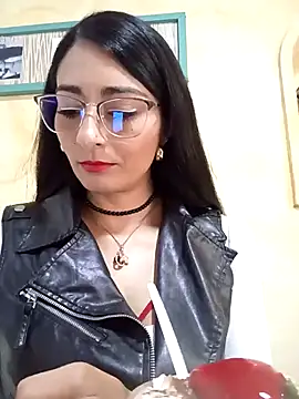 BELLA--26 online show from February 27, 2025, 8:09 pm