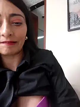 BELLA--26 online show from February 28, 2025, 7:25 pm