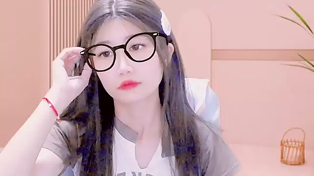 lonelinesseleven online show from March 22, 2025, 2:47 pm