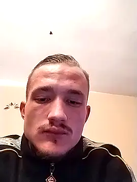 Snapshot of frankthefuck69 chatting on March 11, 2025, 11:26 pm frankthefuck69 online show from March 11, 2025, 11:26 pm