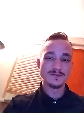 Snapshot of frankthefuck69 chatting on March 13, 2025, 8:54 pm frankthefuck69 online show from March 13, 2025, 8:54 pm