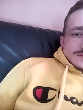 Snapshot of frankthefuck69 chatting on March 3, 2025, 2:06 pm frankthefuck69 online show from March 3, 2025, 2:06 pm