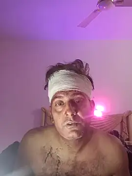MAGNETICDADDY8 online show from March 14, 2025, 6:29 pm