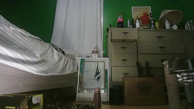 Snapshot of SadCatDaddy chatting on June 18, 2026, 4:22 am SadCatDaddy online show from June 18, 2026, 4:22 am