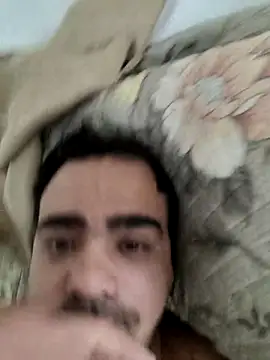 manterei2 online show from November 29, 2025, 6:19 pm