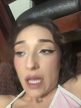 NickiYoung online show from January 26, 2025, 9:40 am