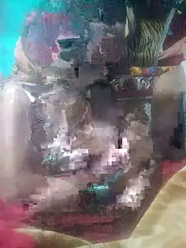 Snapshot of YourHotRandi chatting on February 1, 2026, 5:44 pm YourHotRandi online show from February 1, 2026, 5:44 pm