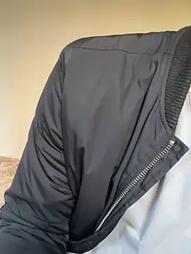 Snapshot of blackosdu7 chatting on November 11, 2025, 2:23 pm blackosdu7 online show from November 11, 2025, 2:23 pm