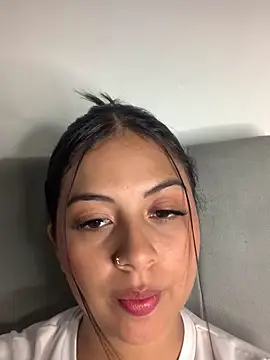 Julii- online show from September 14, 2025, 10:10 pm