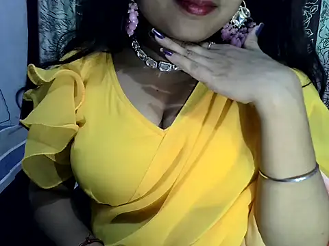 Snapshot of SIYA_MAVI chatting on June 10, 2026, 2:35 am SIYA MAVI online show from June 10, 2026, 2:35 am