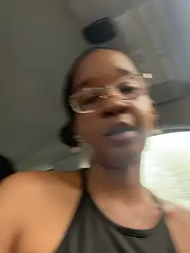 Snapshot of lunalustycumslut chatting on March 9, 2025, 7:37 pm lunalustycumslut online show from March 9, 2025, 7:37 pm