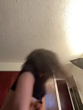 Snapshot of lunalustycumslut chatting on February 23, 2025, 5:34 am lunalustycumslut online show from February 23, 2025, 5:34 am