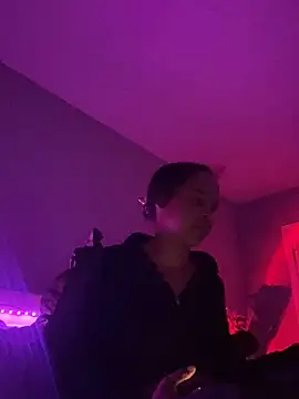 Snapshot of lunalustycumslut chatting on February 11, 2025, 10:47 am lunalustycumslut online show from February 11, 2025, 10:47 am