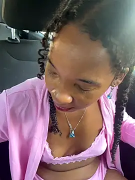 Snapshot of lunalustycumslut chatting on September 21, 2025, 9:53 pm lunalustycumslut online show from September 21, 2025, 9:53 pm