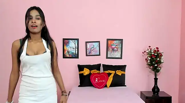 Melis Sandra online show from March 11, 2025, 7:03 am