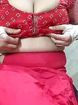 Snapshot of mallupriyapriya chatting on January 6, 2025, 8:24 am mallupriyapriya online show from January 6, 2025, 8:24 am
