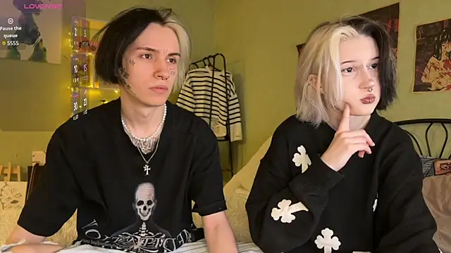 VeryRare TwinS online show from October 9, 2025, 10:10 pm