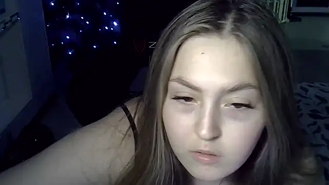 Emilie Kitty online show from January 2, 2025, 7:29 pm