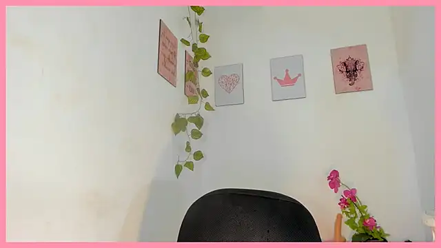 Snapshot of Kenny_Town chatting on February 26, 2026, 9:09 am Kenny Town online show from February 26, 2026, 9:09 am