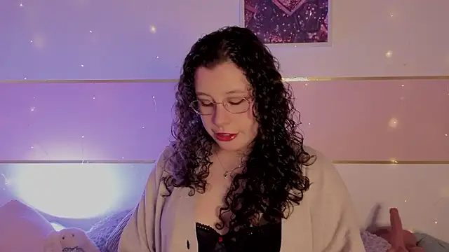 Charlotte  Miller online show from February 16, 2026, 11:42 am