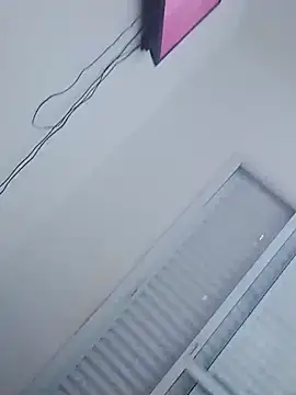 Paoolla online show from February 19, 2026, 8:11 am