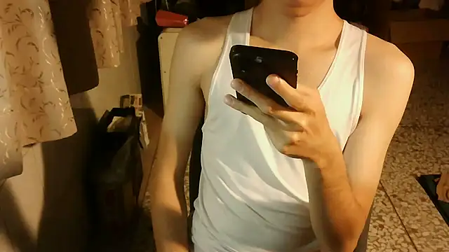 KYU890428 online show from December 20, 2025, 5:05 pm