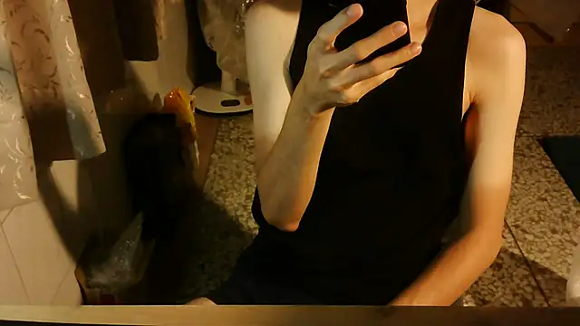 KYU890428 online show from October 12, 2025, 6:20 pm