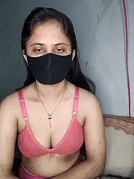 Hot Nila online show from March 7, 2025, 2:04 am