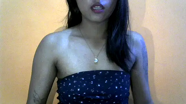 Snapshot of privi_pavvy chatting on September 11, 2025, 12:05 pm privi pavvy online show from September 11, 2025, 12:05 pm