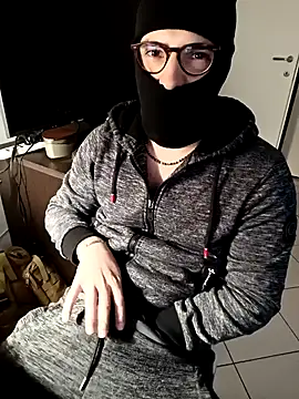 Mic9891 online show from January 4, 2025, 2:35 pm