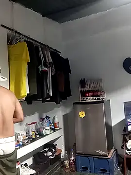 loisadria online show from November 11, 2025, 6:03 pm