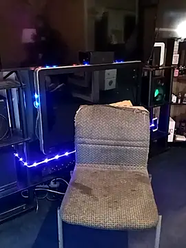 Snapshot of Rebeckalove chatting on November 12, 2025, 11:36 am Rebeckalove online show from November 12, 2025, 11:36 am