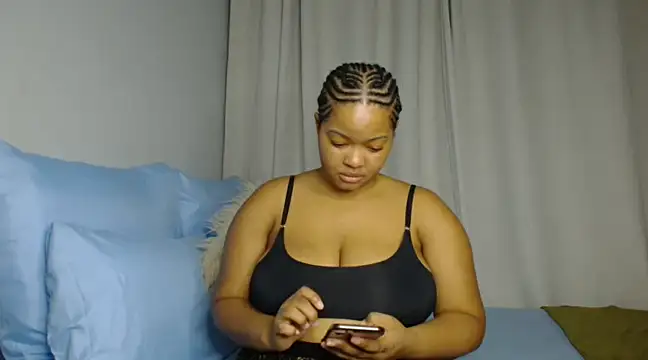 Snapshot of sexytinashe21 chatting on March 15, 2025, 7:16 pm sexytinashe21 online show from March 15, 2025, 7:16 pm
