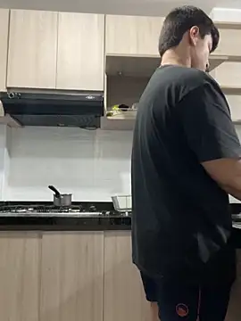 Thom Ohtani online show from January 12, 2025, 1:42 am