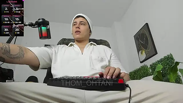 Snapshot of Thom_Ohtani chatting on March 3, 2026, 1:34 am Thom Ohtani online show from March 3, 2026, 1:34 am