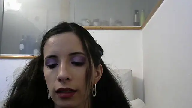 amabel zambrano online show from January 30, 2025, 8:43 am