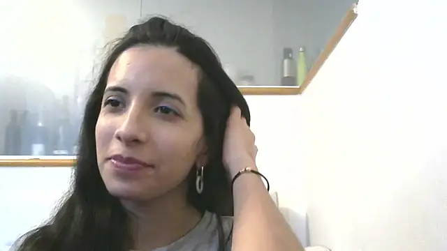 amabel zambrano online show from January 28, 2025, 11:49 am