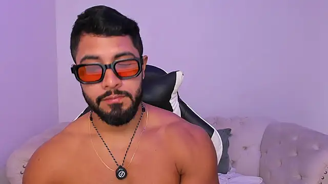 Santiago huntt online show from April 4, 2026, 12:34 pm